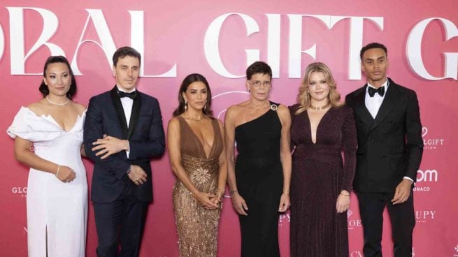El derroche de estilo de Estefanía de Mónaco junto a Eva Longoria
