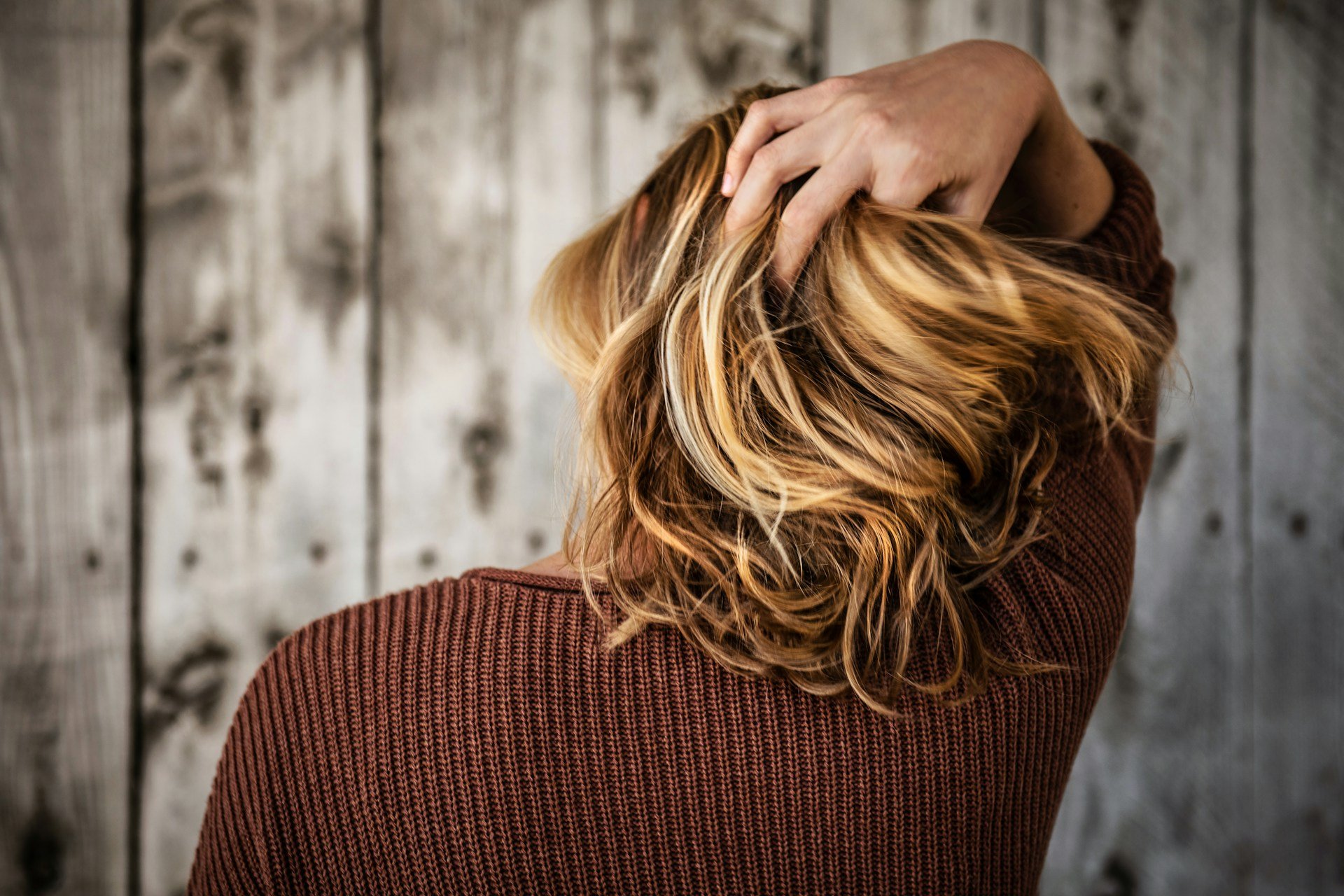 El corte de pelo que más rejuvenece después de los 60: resta años y aporta volumen