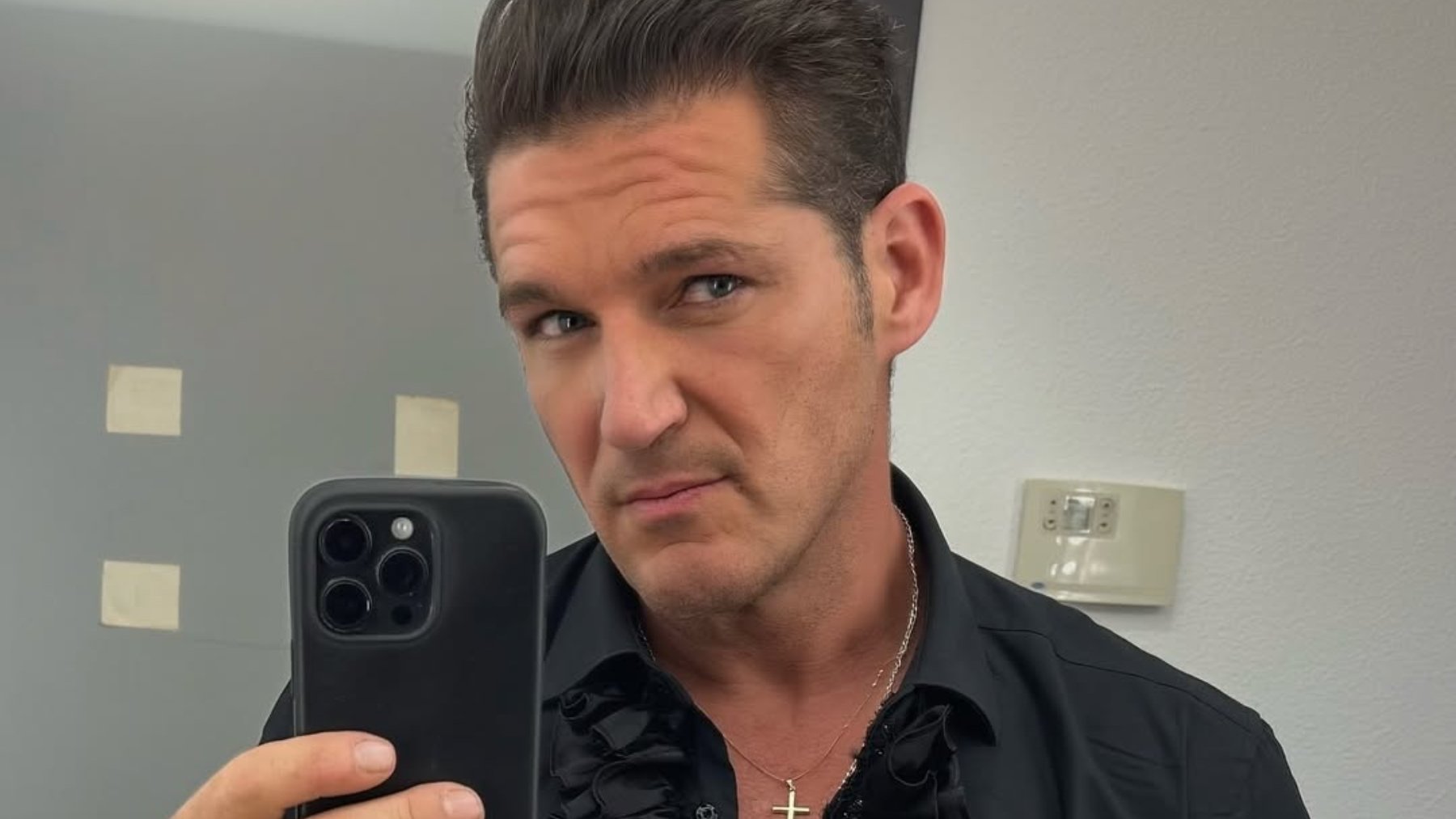 El mal perder de Manu Tenorio: arremete contra Mediaset tras ser expulsado de ‘Bailando con las estrellas’
