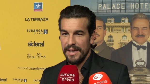 Mario Casas, Melyssa Pinto