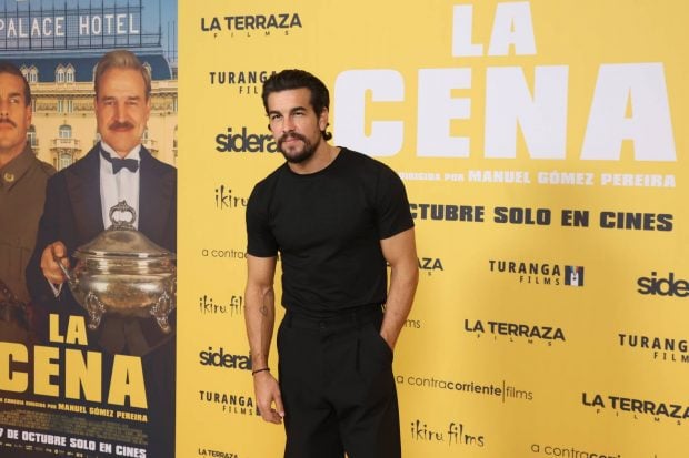 Mario Casas, Melyssa Pinto
