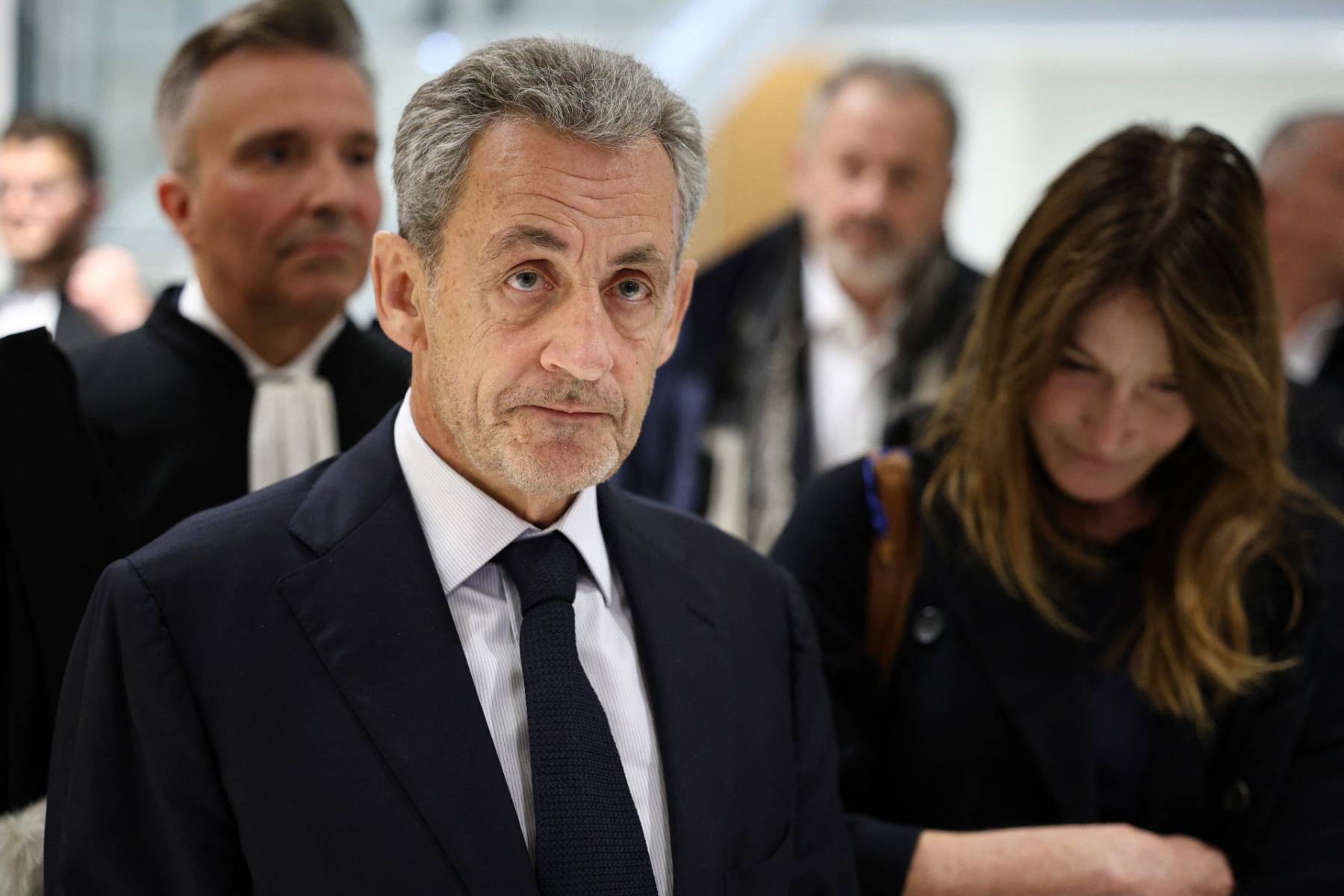Nicolas Sarkozy en un juzgado de Francia. (Foto: Gtres)