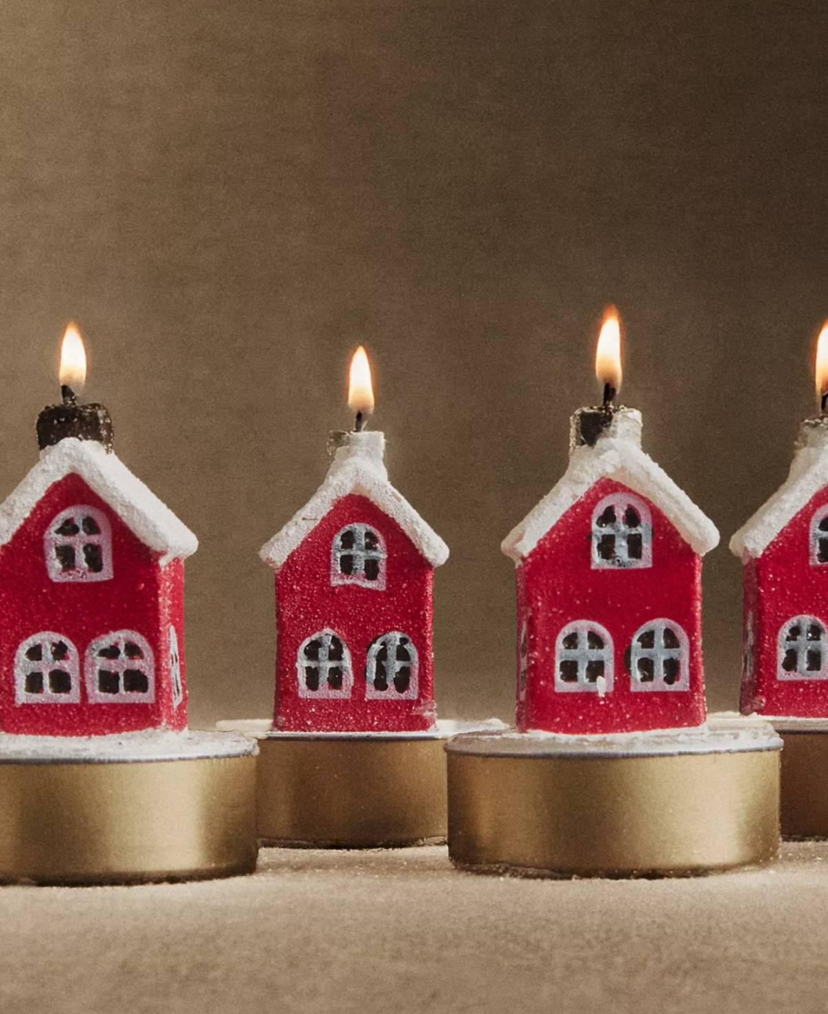 Velas casita roja de Zara Home.