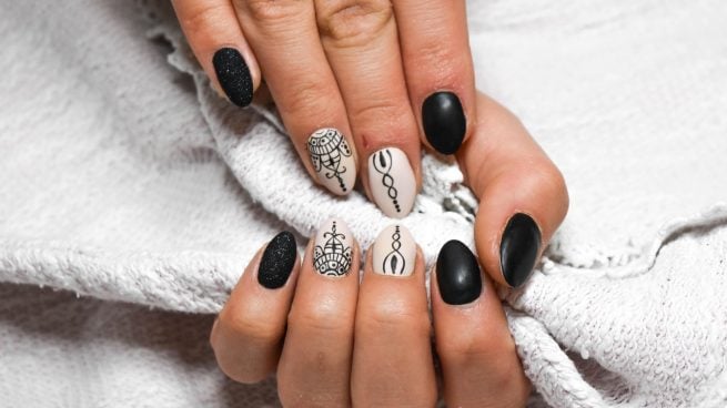 Ni manicura nude ni francesa: este nuevo estilo se impone como el favorito absoluto para 2026