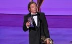 Jeremy Allen White recoge un premio en una gala. (Foto: Gtres)