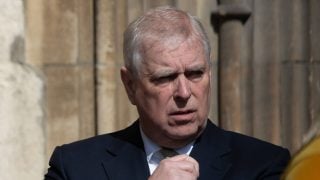 El príncipe Andrés en un acto oficial. (Foto: Gtres)