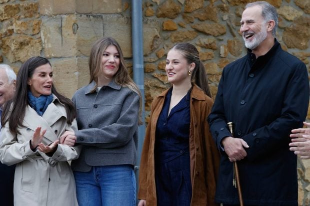 pueblo ejemplar, princesa leonor, rey felipe, reina letizia, infanta sofía, premios princesa de asturias