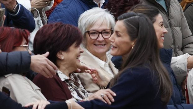 La Reina Letizia en Valdesoto. (Foto: Gtres)
