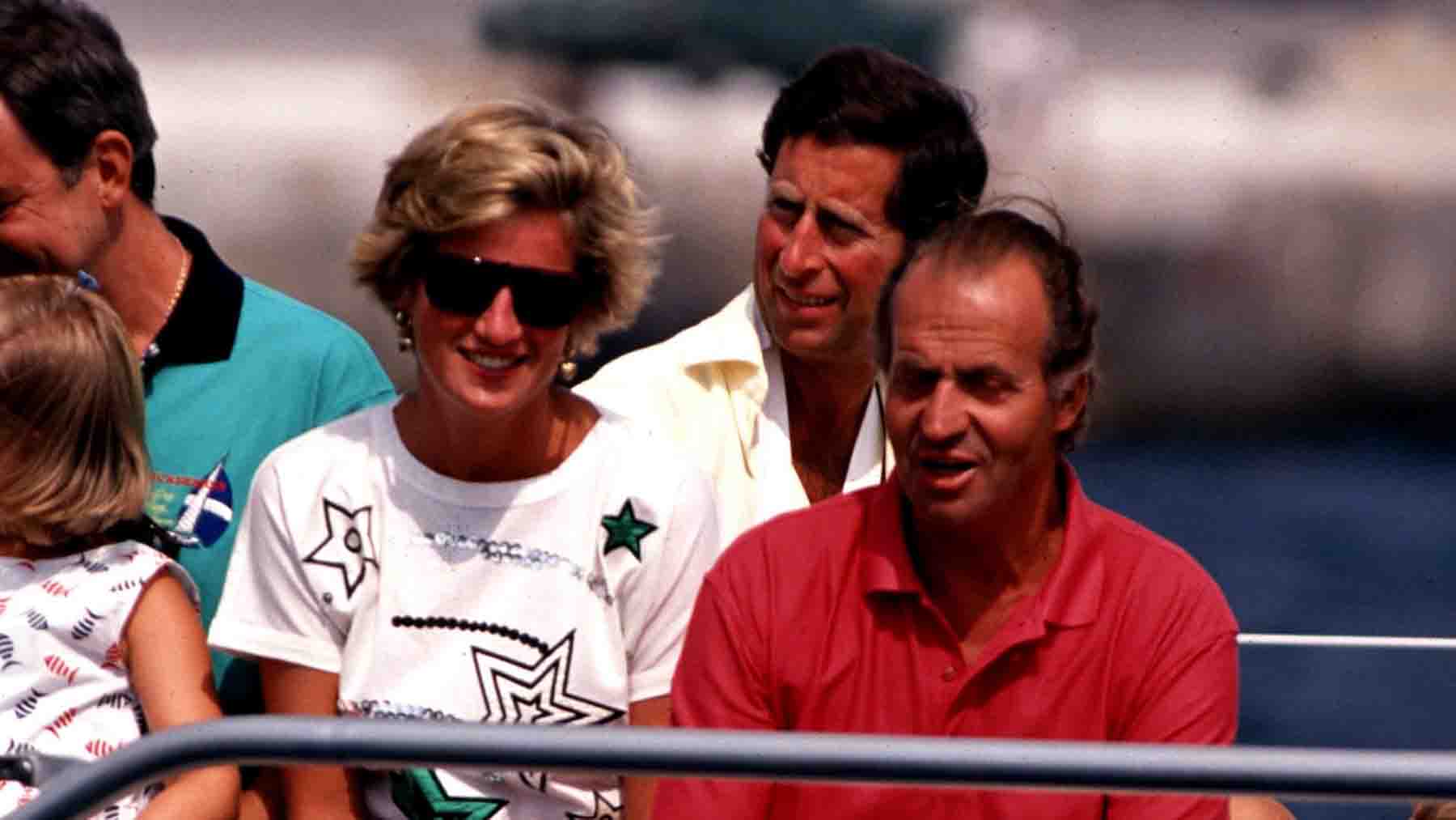 Fría, taciturna, distante, excepto en presencia de los paparazzi: Juan Carlos I define a Lady Di