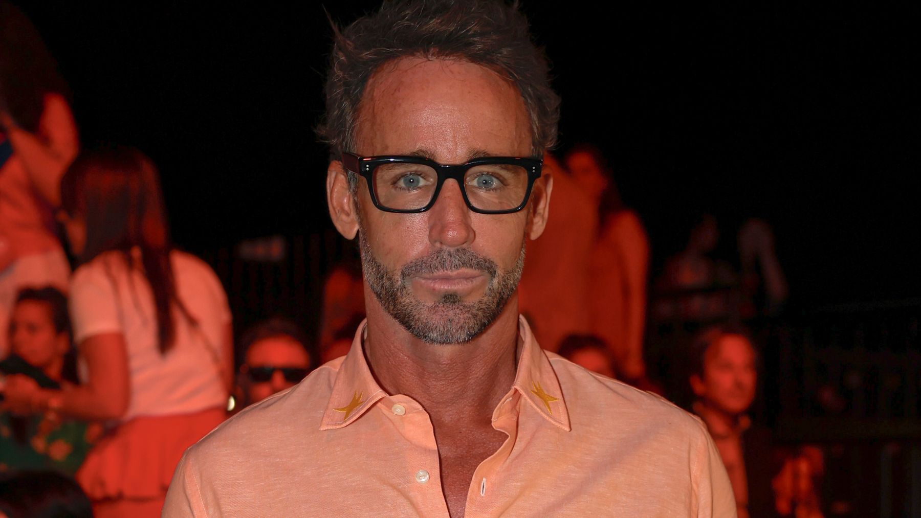 Álvaro Muñoz Escassi pasa lista por su cumpleaños: del silencio de Sheila Casas, al cariño de Hiba Abouk