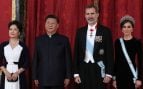 Los reyes junto a Xi Jinping y su esposa Peng Liyuan en 2018. (Foto: Gtres)
