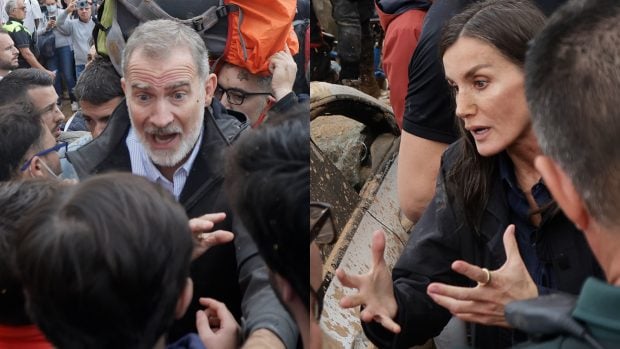 Durante esta jornada, que pasará a la historia, los Reyes se mantuvieron firmes y cercanos con el pueblo. (Fotos: Gtres/ José Miguel Fernández) 