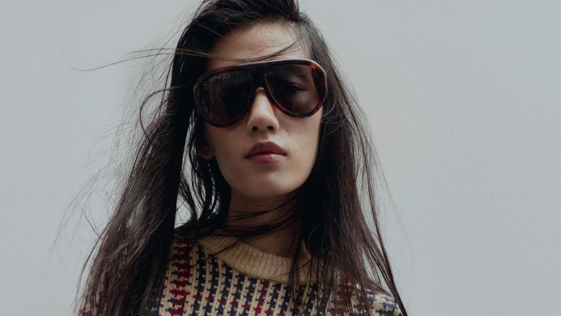 Lo llevaban nuestras madres y abuelas y ahora nosotras: el diseño que nunca se fue lo tiene este jersey de Zara