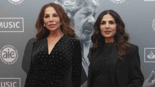 El dúo Azúcar Moreno en un acto. (Foto: Gtres)