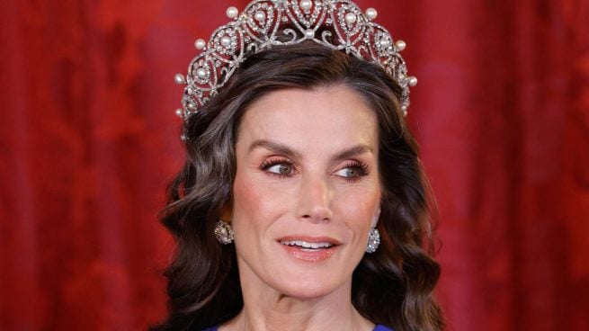 La Reina Letizia en una recepción oficia. (Foto: Gtres)