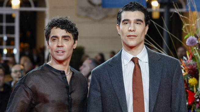 Javier Calvo y Javier Ambrossi en un evento. (Foto: Gtres)