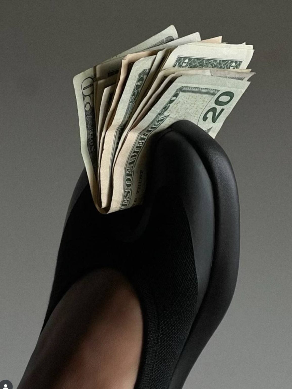 Los zapatos de 'pezuña': el diseño que desafía la moda y que muchos ...