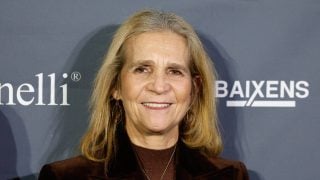 La infanta Elena en los Premios Dona2. (Foto: Gtres)