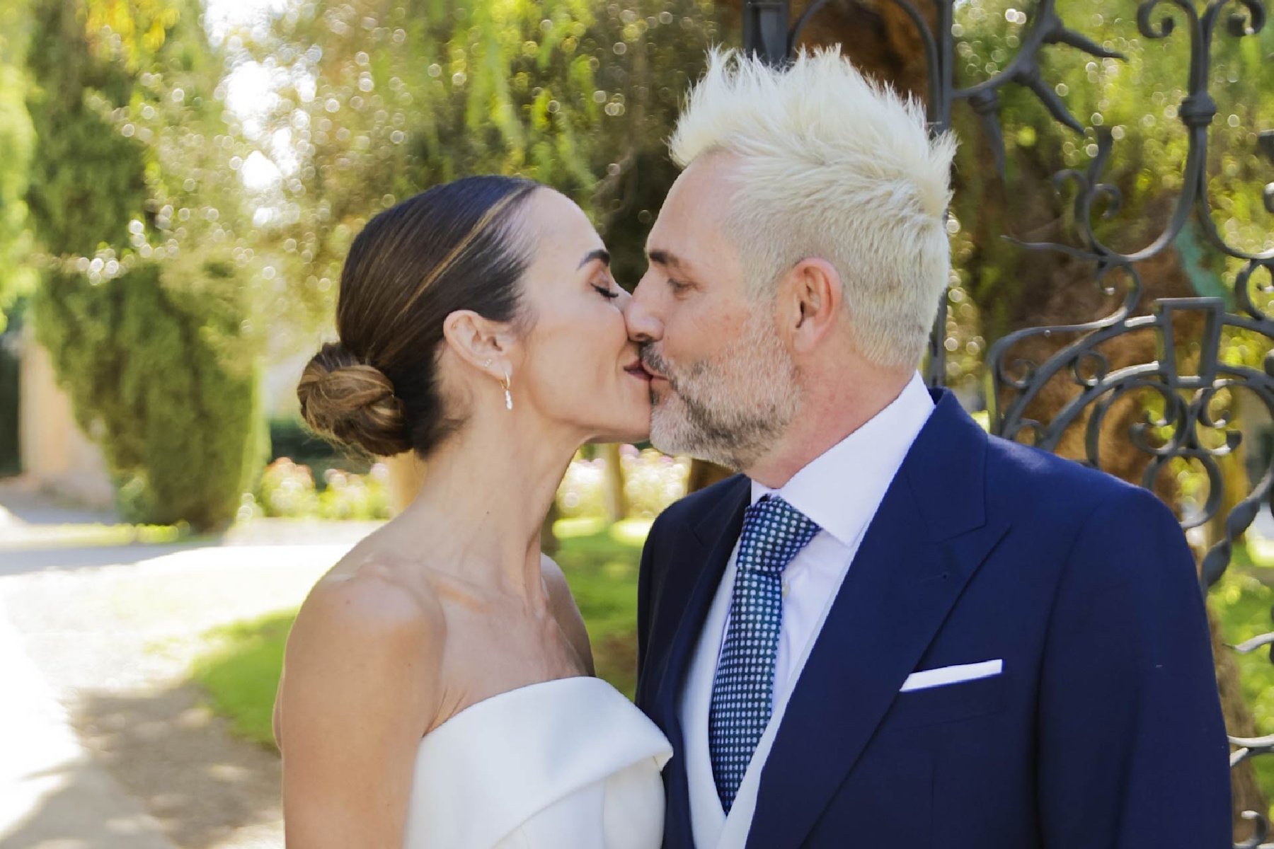 Santi Cañizares y su novia Noemí se dan el