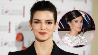 La surrealista conversación de Clara Lago y la Reina Letizia. (Fotos: Gtres)