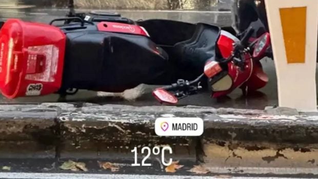 Así ha quedado la moto de Noel Bayarri. (Foto: Instagram)