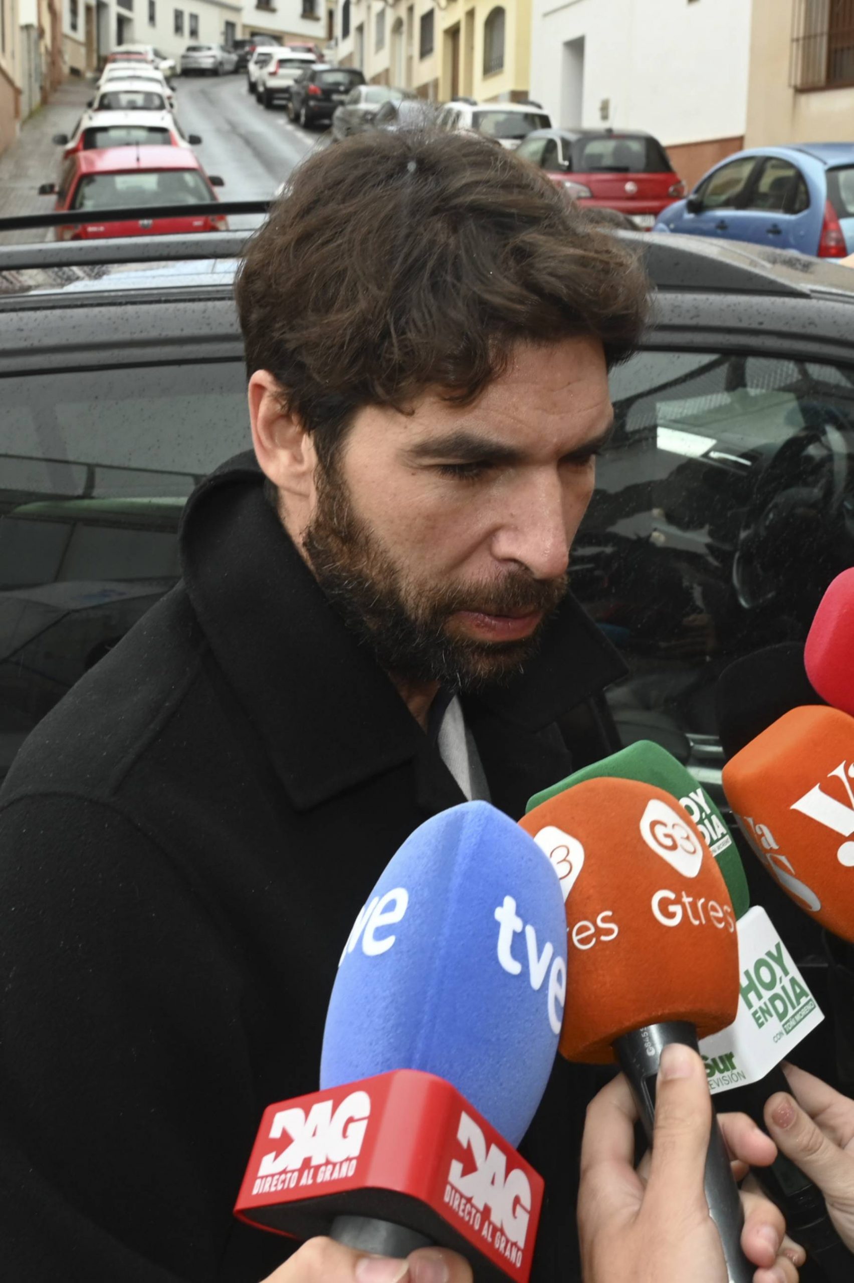 Cayetano Rivera en a su llegada al Juzgado. (Foto: Gtres)