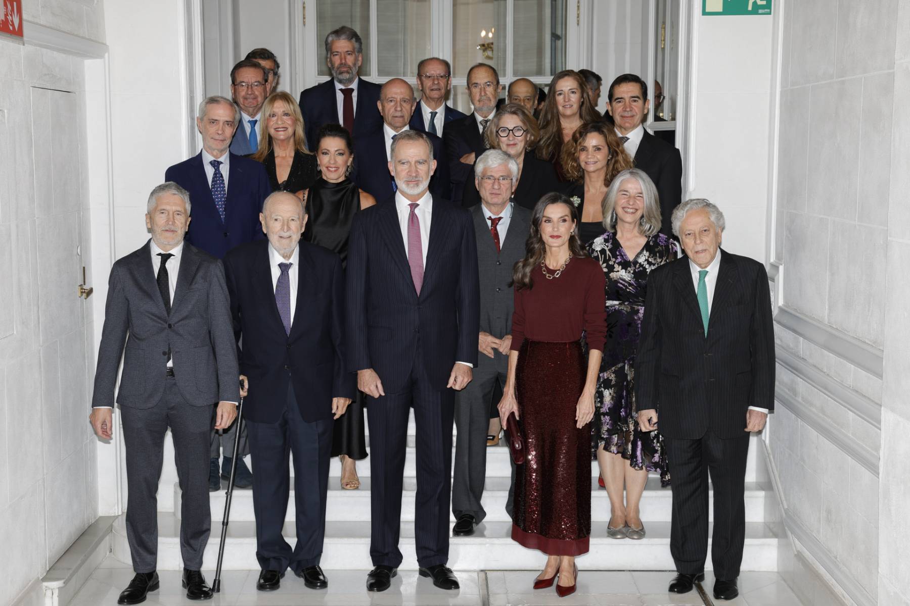 Los Reyes Felipe y Reina Letizia en un acto oficial. (Foto: Gtres)