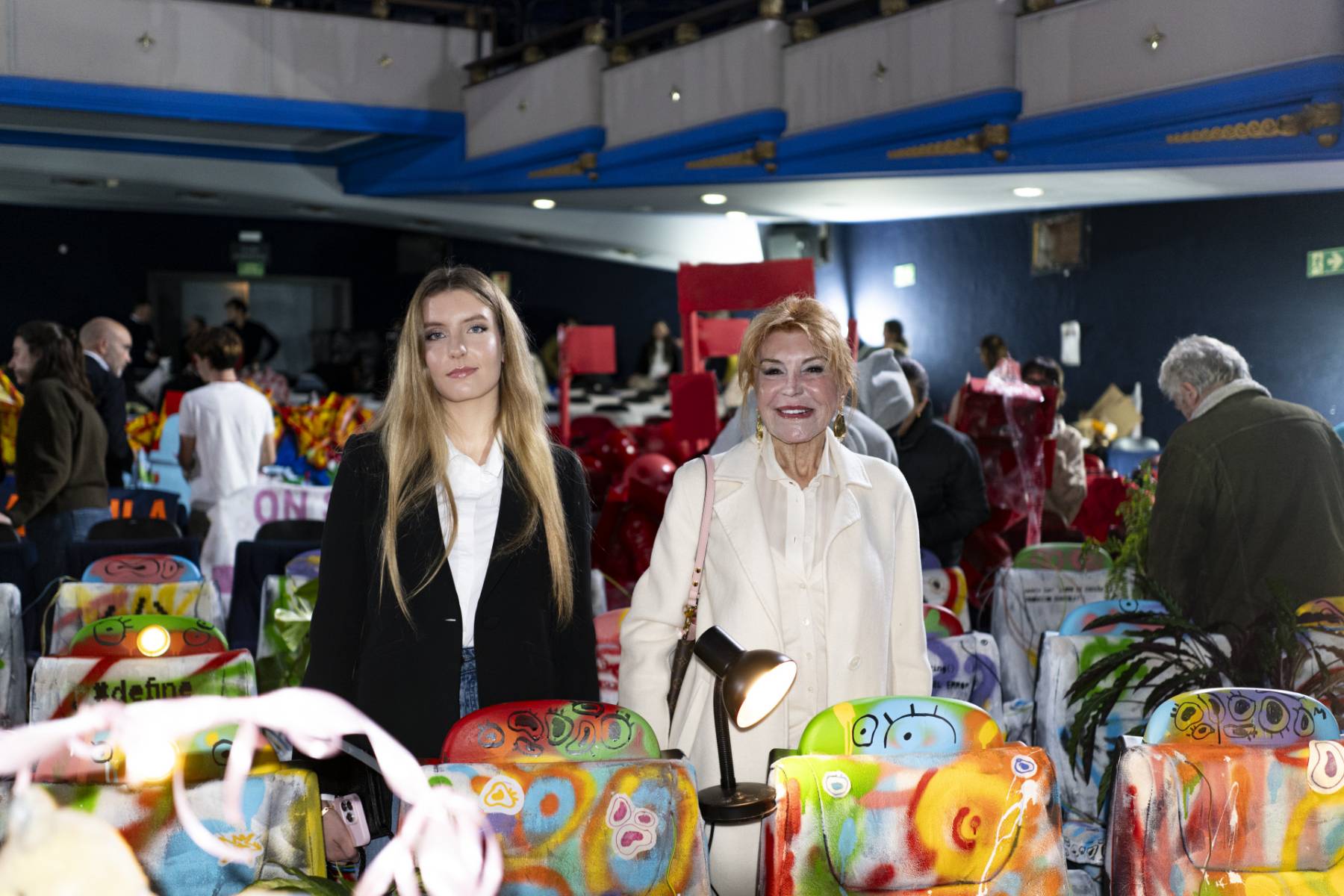 Carmen Cervera y su hija en Barcelona. (Foto: Gtres)