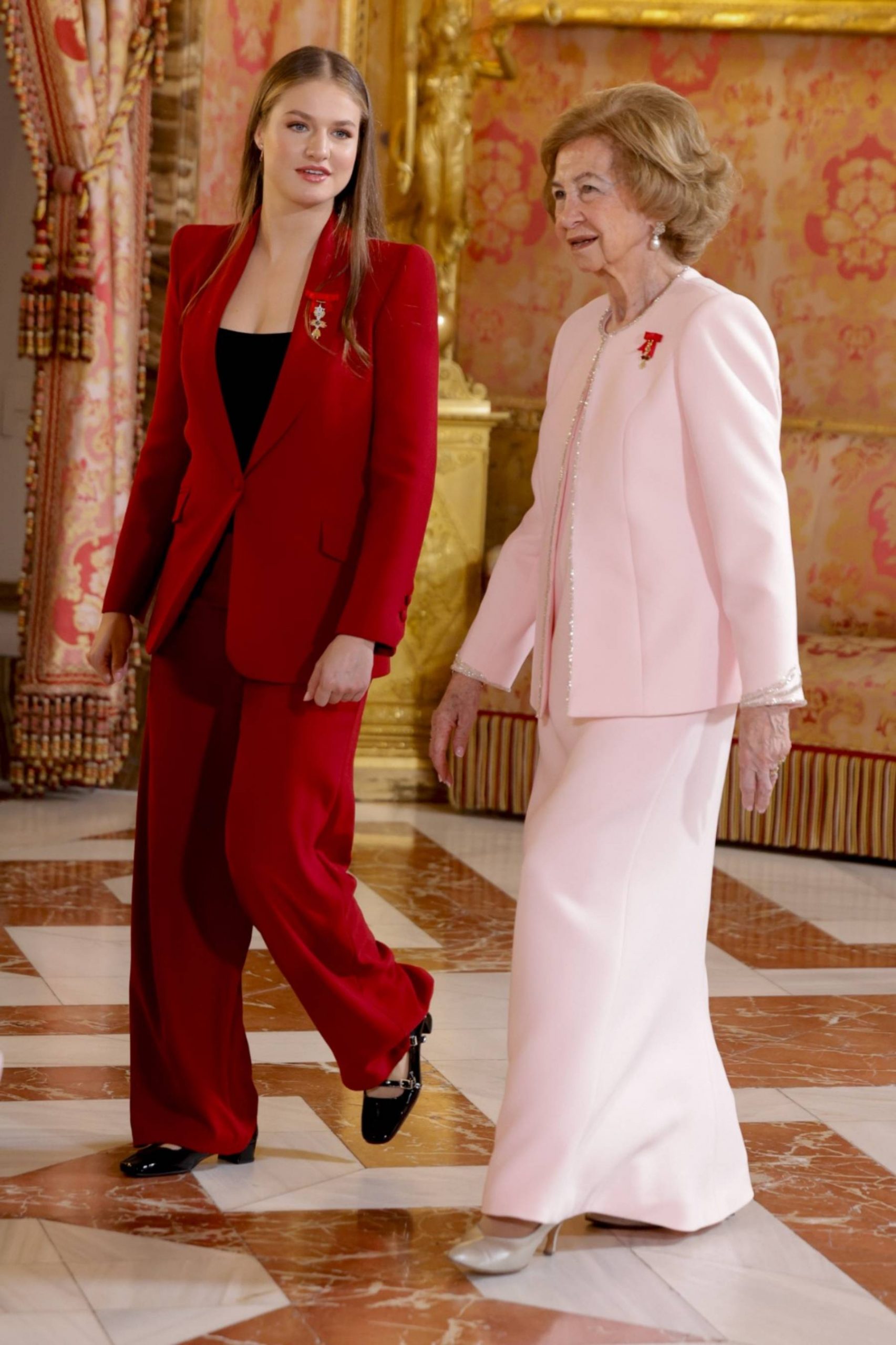 La Reina Sofía y la princesa Leonor en un acto oficial. (Foto: Gtres)