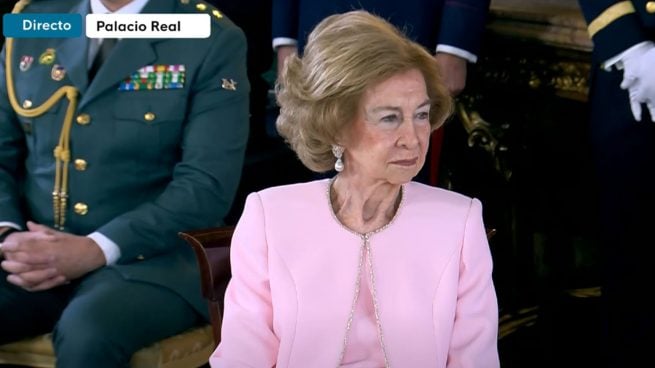 La Reina Sofía hace historia y recibe el toisón de oro de manos del Rey Felipe