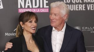 Richard Gere y Alejandra Silva en un evento en Madrid. (Foto: Gtres)