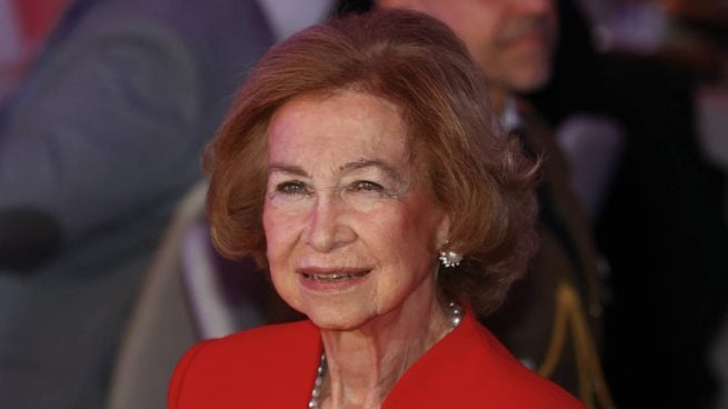 La Reina Sofía en la entrega de unos premios. (Foto: Gtres)