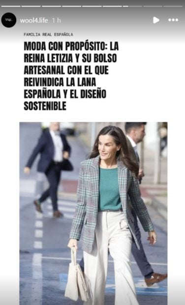 la Reina Letizia con un bolso de lana Made in Spain. (Foto: Instagram)