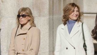 Marta Carazo y Rosa Lerchundi en el Palacio Real. (Foto: Gtres)