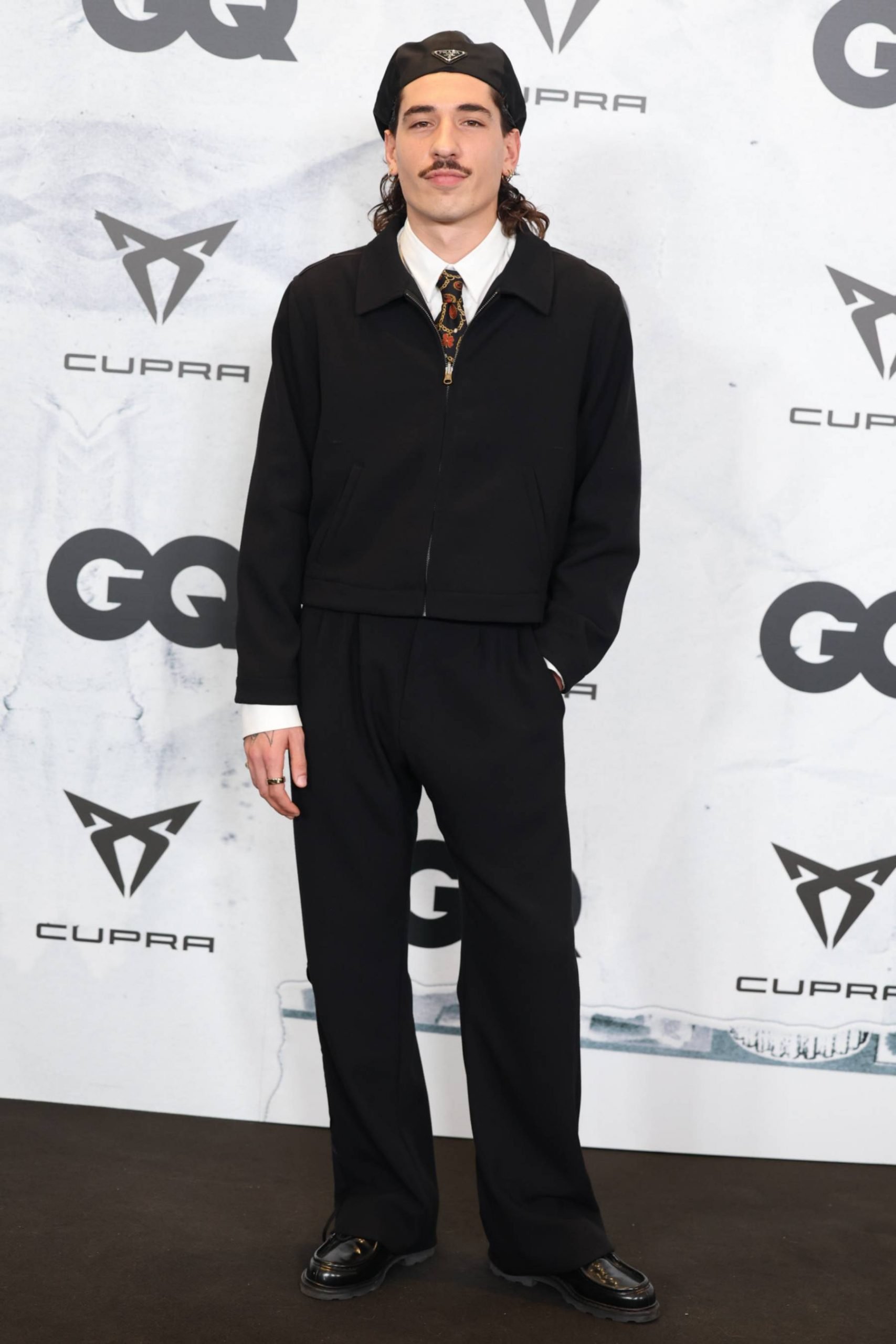 Héctor Bellerín en unos premios en Madrid. (Foto: Gtres)