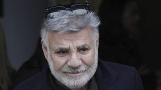 Joaquín Torres en el entierro de su padre. (Foto: Gtres)