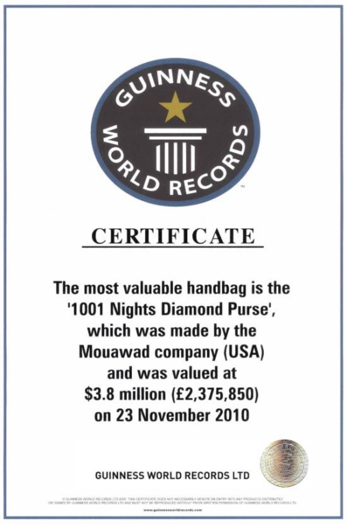 Un certificado de Guinness World Records que reconoce al “1001 Nights Diamond Purse” como el bolso más valioso del mundo.