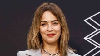 Verónica Sánchez posando en un estreno. (Foto: Gtres)