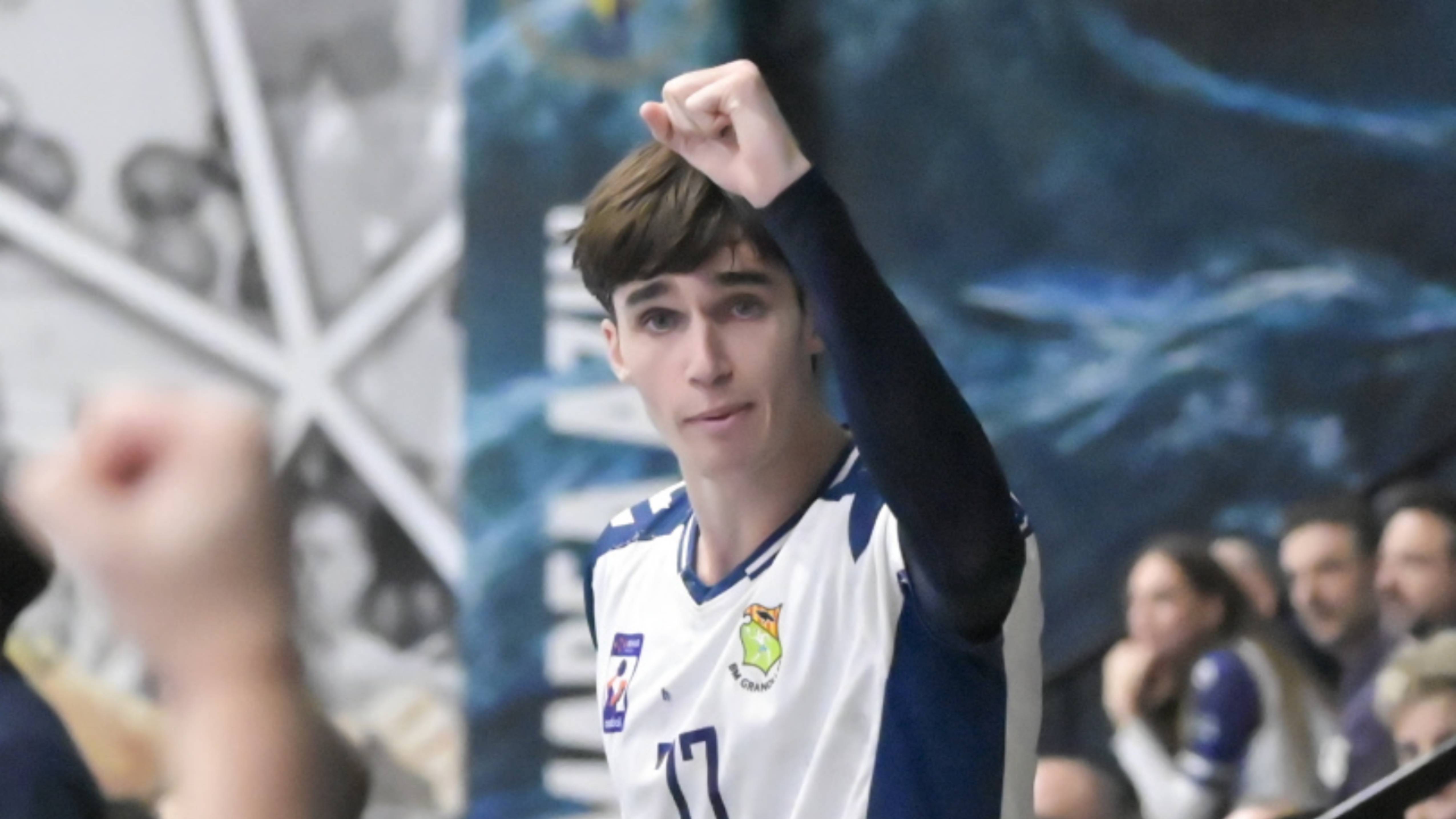 Pablo Urdangarin celebra su cumpleaños en Pontevedra disfrutando de su gran pasión