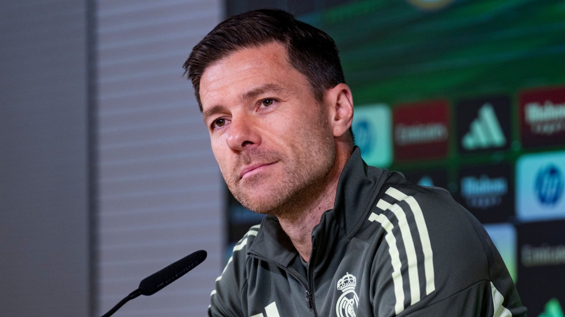 Los grandes apoyos de Xabi Alonso como entrenador del Real Madrid: de su mujer a sus tres hijos