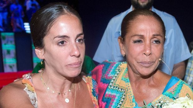 Anabel Pantoja y su tía Isabel. (Foto: Gtres)