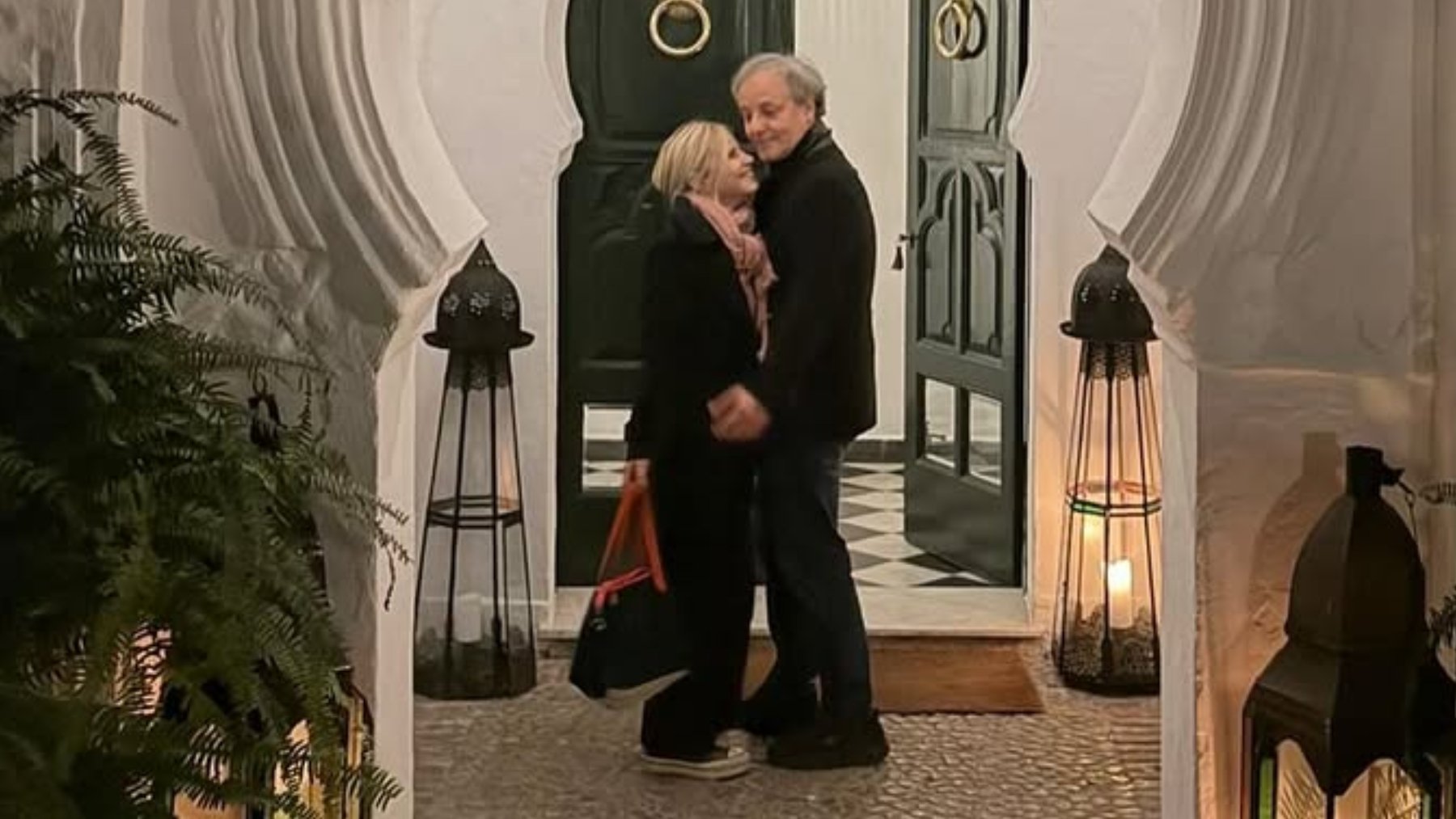 Eugenia Martínez de Irujo abre el álbum de escapada de lujo a la casa de Yves Saint Laurent en Tánger