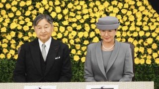 Los emperadores Naruhito y Masako en un acto oficial. (Foto: Gtres)