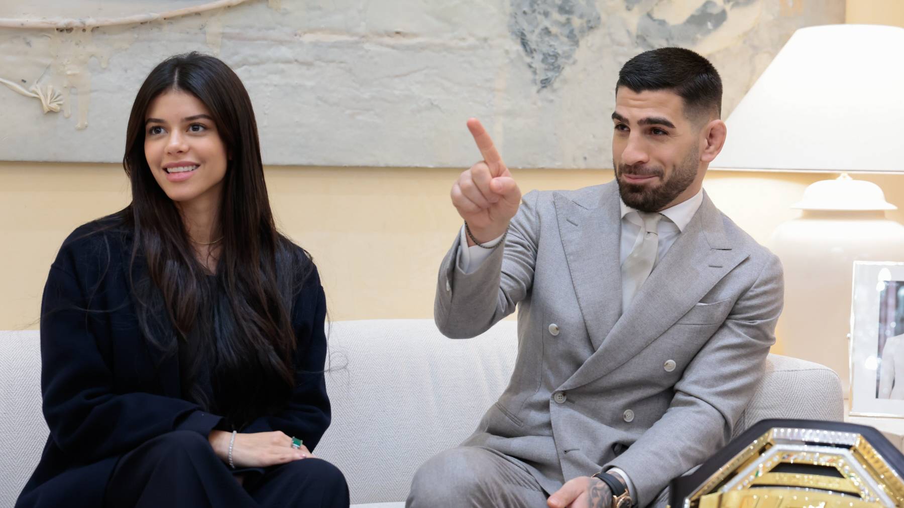 Repasamos la historia de Ilia Topuria y Giorgina Uzcategui en mitad de la polémica