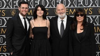 Jake Reiner, Romy Reiner, Rob Reiner y Michele Reiner en un evento. (Foto: Gtres)