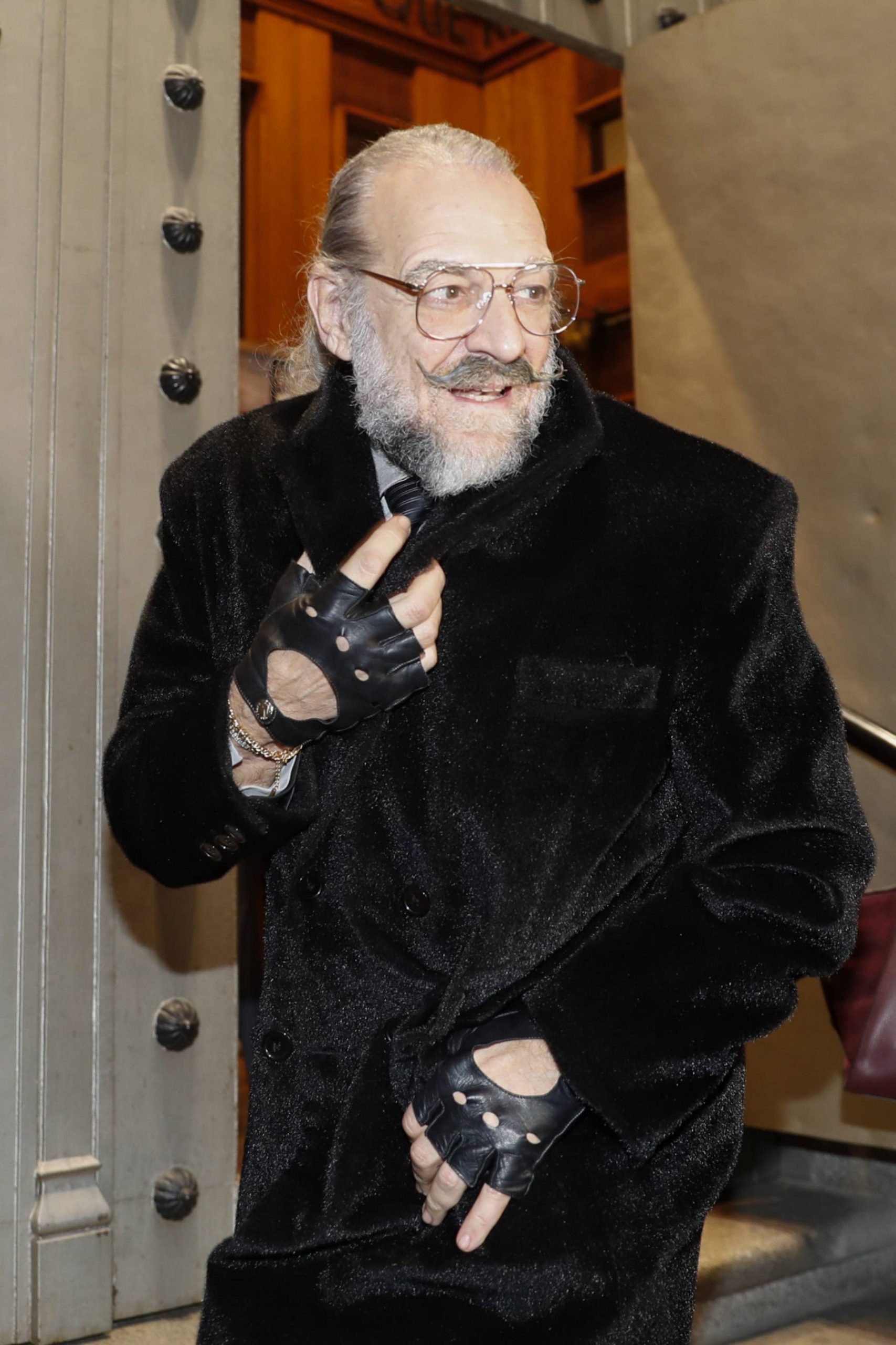 Antonio Albella en el funeral de Encarnita Polo. (Foto: Gtres)