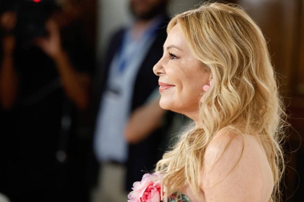 Jeffrey Epstein, Ana Obregón