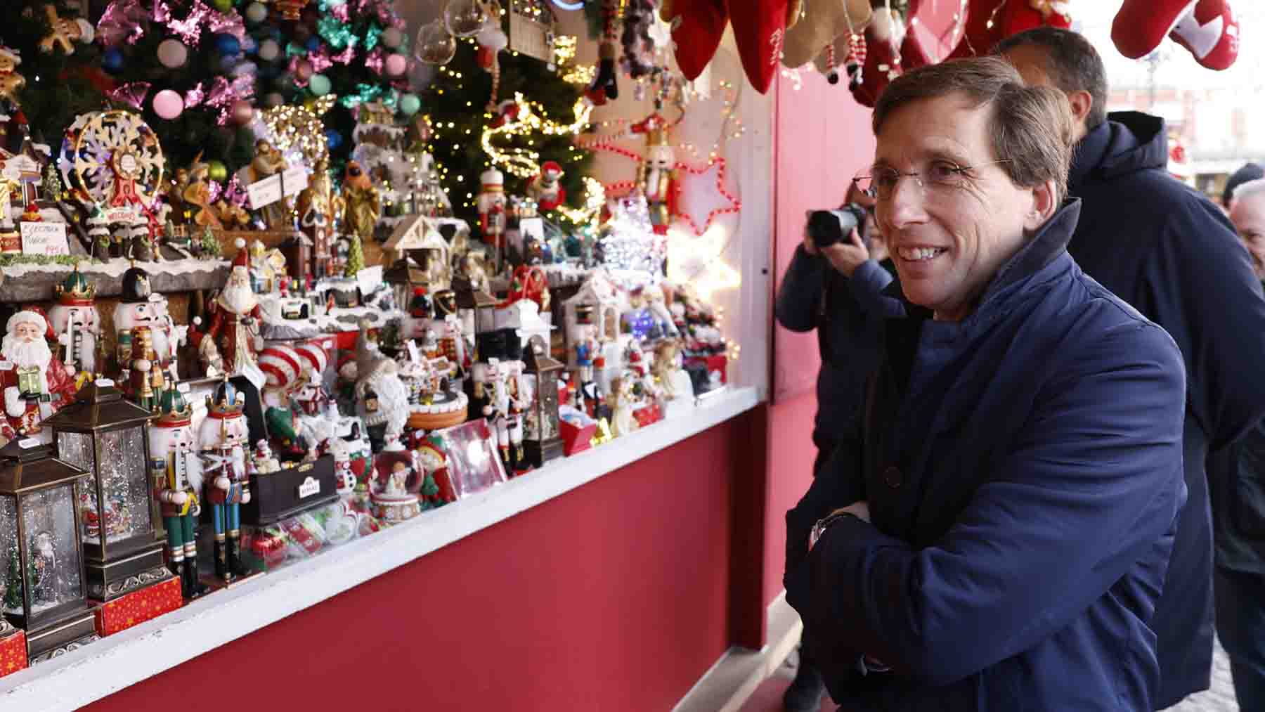 José Luis Martínez-Almeida revela su fecha preferida de las Navidades y el regalo que más le gustó de niño