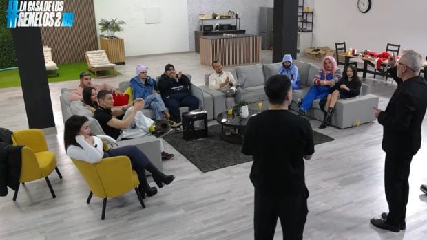 Captura de 'La casa de los gemelos'. (Foto: Youtube)