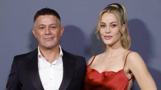 Alejandro Sanz y Candela Márquez en un evento en Madrid. (Foto: Gtres)